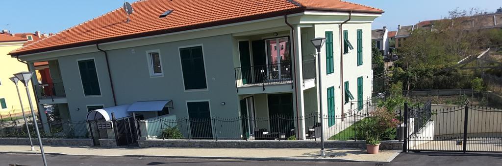 La Strelitzia Cervo Mare Apartment Exterior photo